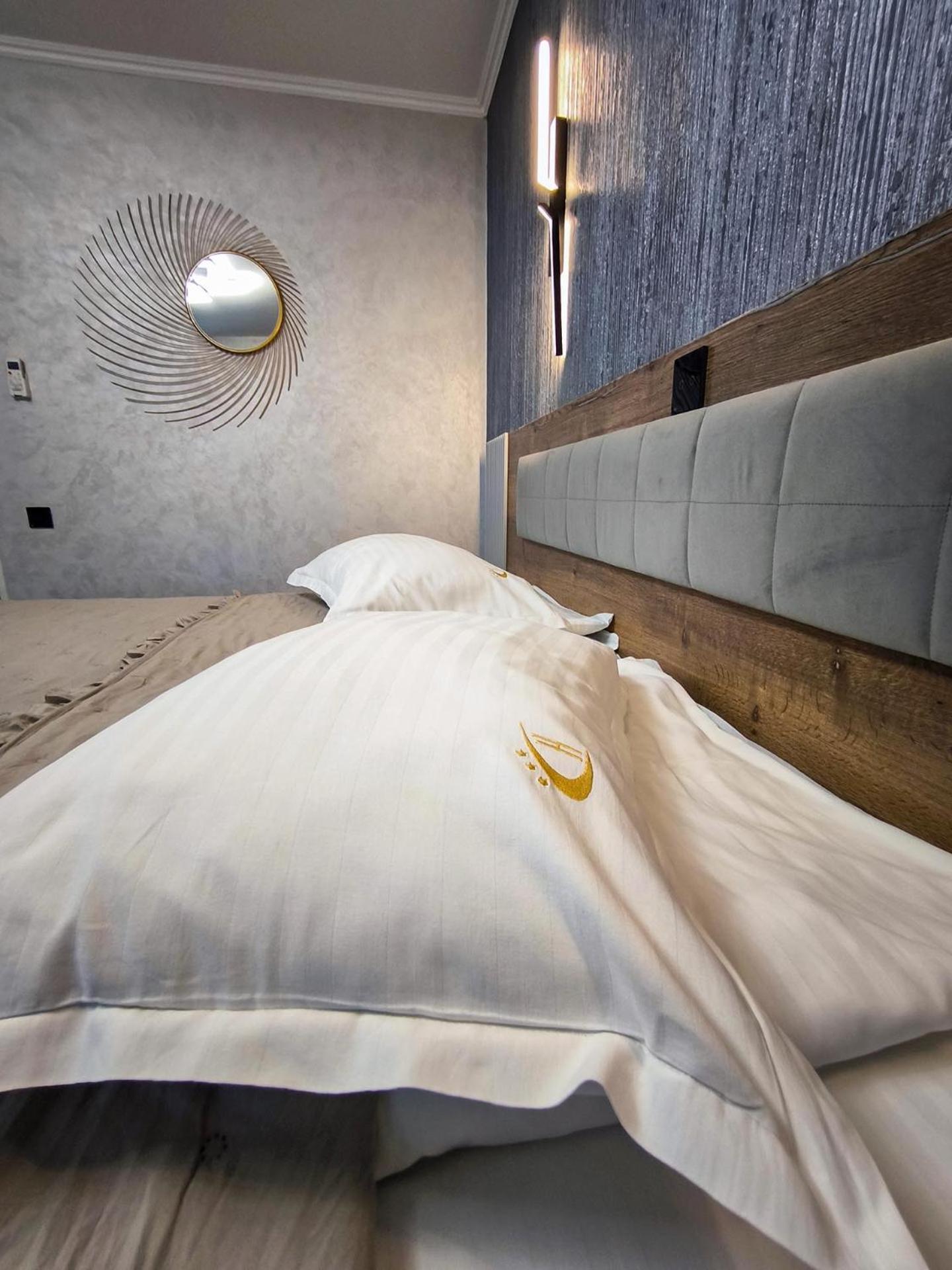Hotel Dorobanti Iasi Bagian luar foto